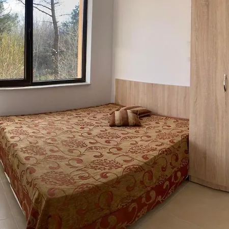 Life Apartment Sozopol